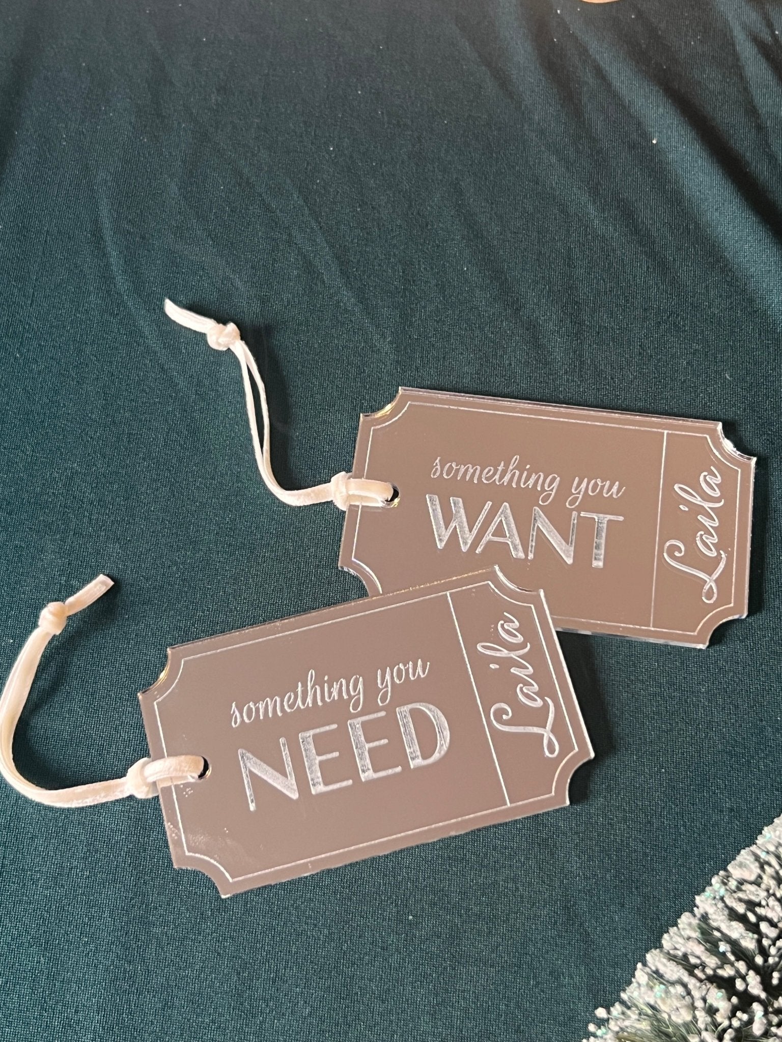 Holiday Gift Tag Set - AAA Soirées